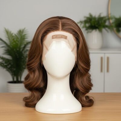 qualità Hand Tied Glueless Full Lace Silk Wig Featuring Bleached Knots For Invisible Natural Look Perfect For Salon And Personal fabbrica